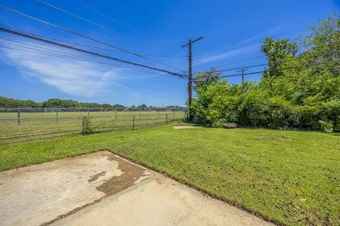 1128 Irwin Dr, Hurst, TX 76053 photo 29