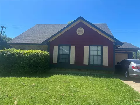 3203 Wilbarger Dr, Dallas, TX 75227