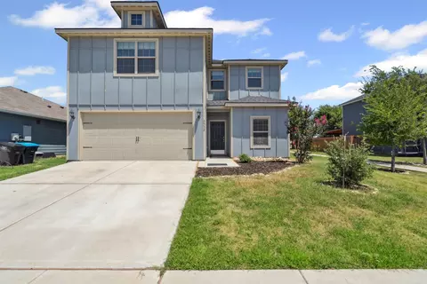 4532 Skipador Dr, Fort Worth, TX 76179