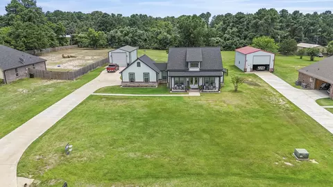 341 Eastdale Ln, Bullard, TX 75757