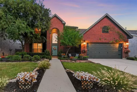 1016 Colbert Dr, Fort Worth, TX 76131