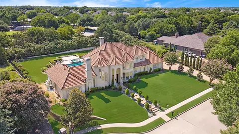 2200 Woodbridge Dr, Mckinney, TX 75072