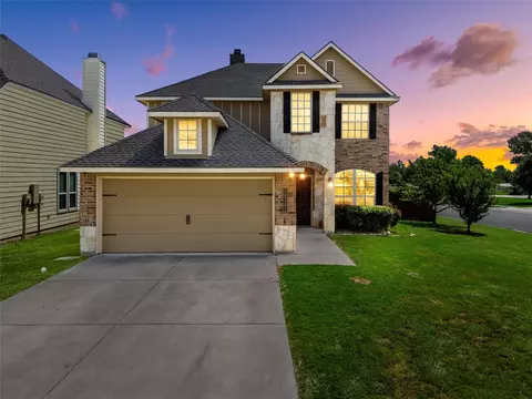 10701 Burnham Dr, Waco, TX 76708