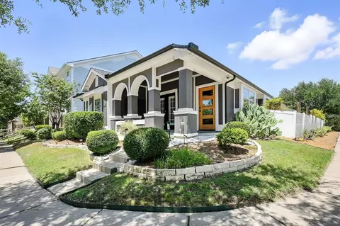 1829 Azalea Dr, Savannah, TX 76227