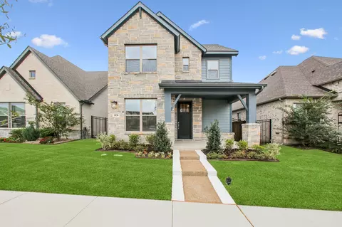 1036 Almond Blossom Cir, Crowley, TX 76036
