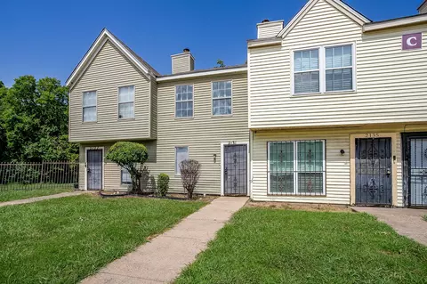 2131 Aspen Dr, Dallas, TX 75227