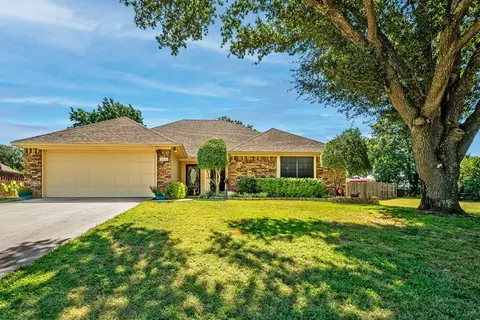 2810 Caprice Ave, Denison, TX 75020