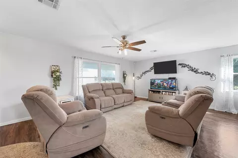 12647 Chapel Rd, Lorena, TX 76655 photo 4