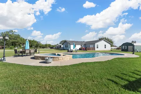 12647 Chapel Rd, Lorena, TX 76655 photo 28