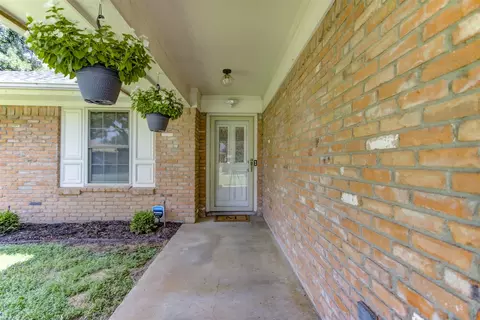 Other - 1012 Purdue Dr, Arlington, TX 76012 photo 1 of 5