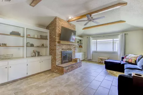 Other - 1012 Purdue Dr, Arlington, TX 76012 photo 2 of 5