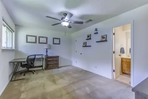 Bedroom - 1012 Purdue Dr, Arlington, TX 76012 photo 6 of 7