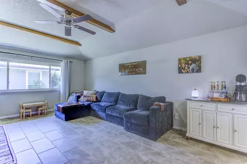 Living - 1012 Purdue Dr, Arlington, TX 76012 photo 1 of 1