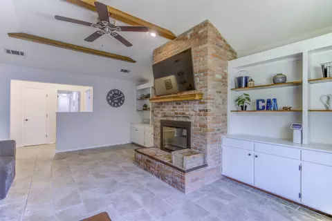 Other - 1012 Purdue Dr, Arlington, TX 76012 photo 3 of 5