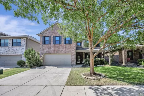 1348 Castlegar Ln, Justin, TX 76247