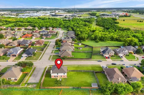 1700 Cowtown Ct, Mansfield, TX 76063