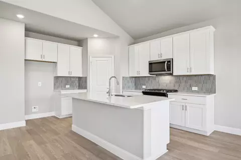 2223 Horseshoe Ln, Seagoville, TX 75159