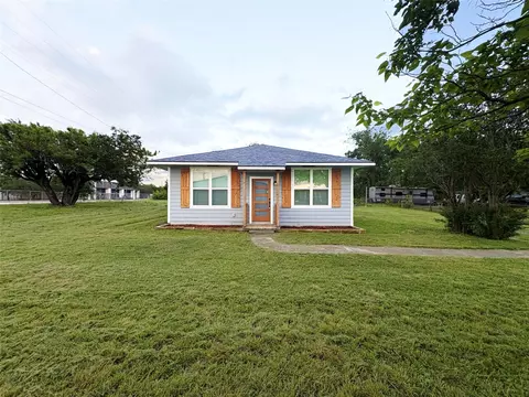 3450 Juanita Dr, Denison, TX 75020