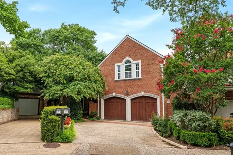 7 Queensview Ct, Dallas, TX 75225