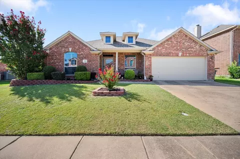 1308 Webb Ferrell Rd S, Arlington, TX 76002