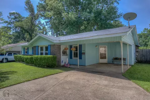 3035 Karla Cir, Shreveport, LA 71118