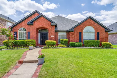 10813 River Oaks Dr, Frisco, TX 75035