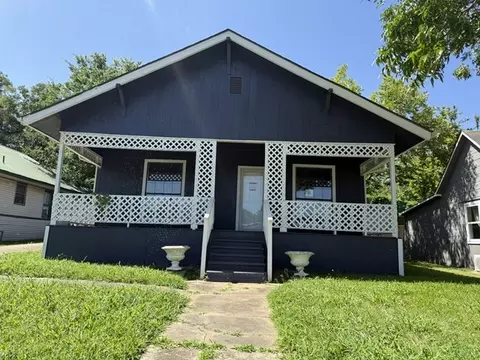 1320 W Morton St, Denison, TX 75020