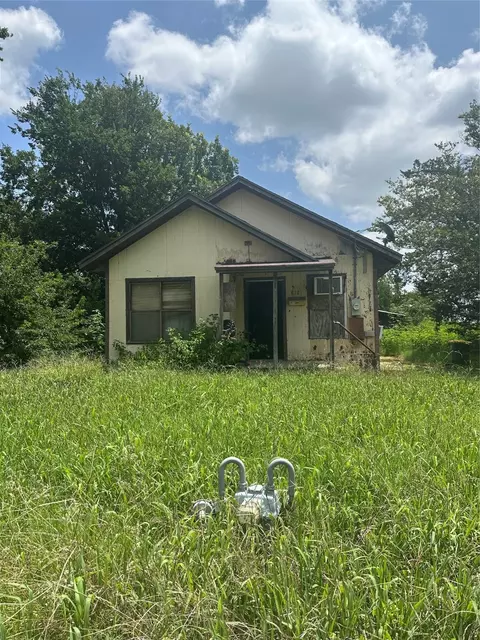 812 Wabash St, Marlin, TX 76661