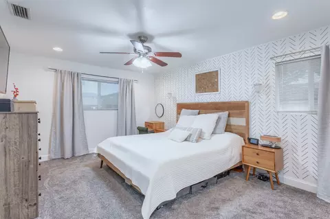 Bedroom - 502 E Alexander Ln, Euless, TX 76040 photo 2 of 3