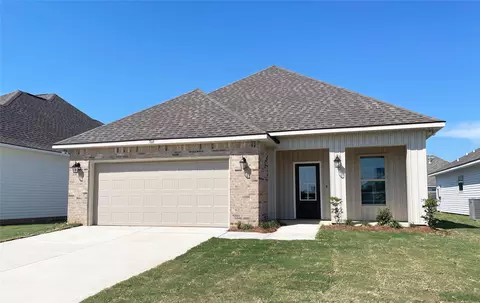 760 Venecia Dr, Bossier City, LA 71111