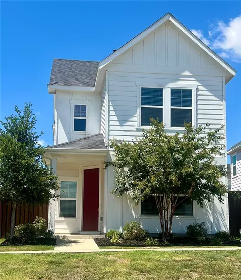 1404 Apricot Ln, Gainesville, TX 76240
