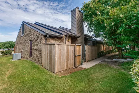333 Melrose Dr #12C, Richardson, TX 75080