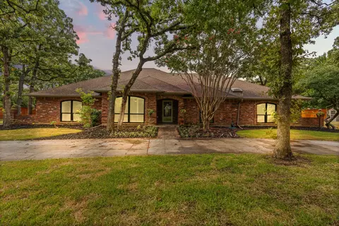 5612 Quail Ln, Arlington, TX 76016