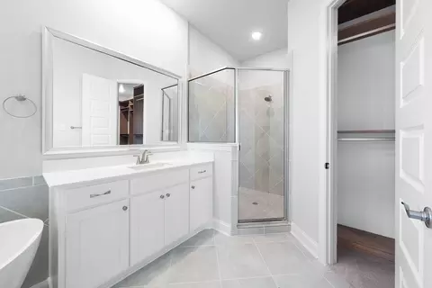 Bath - 708 Proverbs Ct, Heath, TX 75032 photo 3 of 4