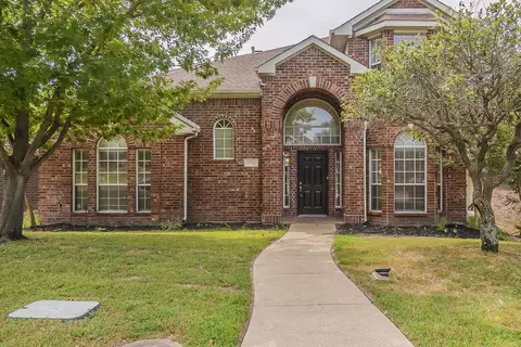 1745 Cresthill Dr, Rockwall, TX 75087
