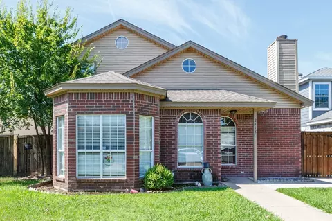 2418 Markland St, Irving, TX 75060
