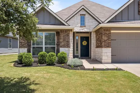 3200 Samson Dr, Lorena, TX 76655 photo 3