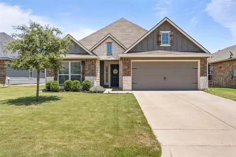 3200 Samson Dr, Lorena, TX 76655