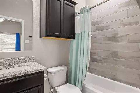 3200 Samson Dr, Lorena, TX 76655 photo 8