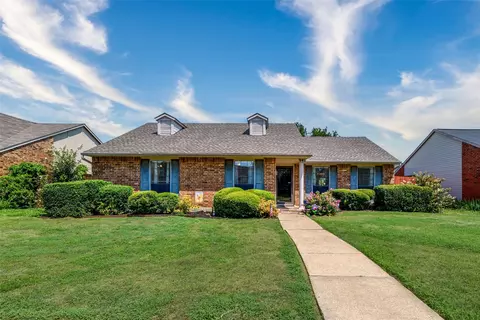 941 Cherokee Trl, Plano, TX 75023
