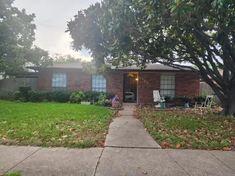5705 Kerry Ln, Garland, TX 75043