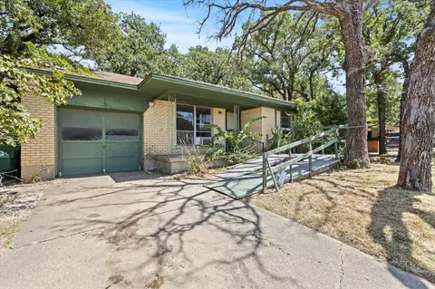 1905 Jacqueline Dr, Denton, TX 76205