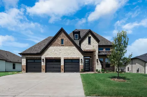 109 Deep Water Ct, Heath, TX 75032