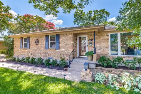 8578 Sweetwood Dr, Dallas, TX 75228