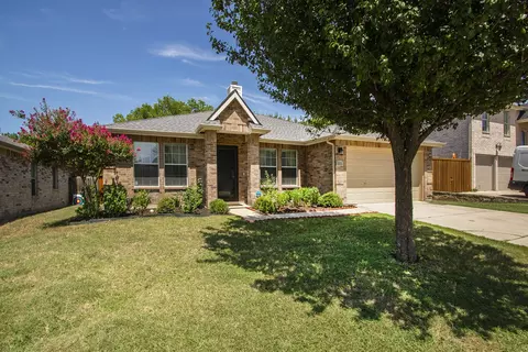 517 Longshore Dr, Little Elm, TX 75068