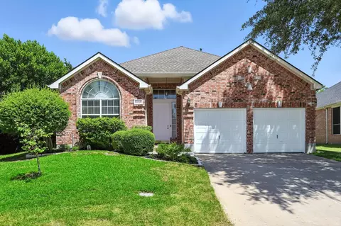 9805 Hickory Hollow Ln, Irving, TX 75063