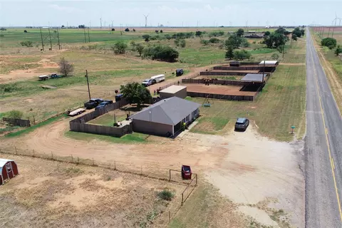 8069 Fm 1949, Vernon, TX 76384