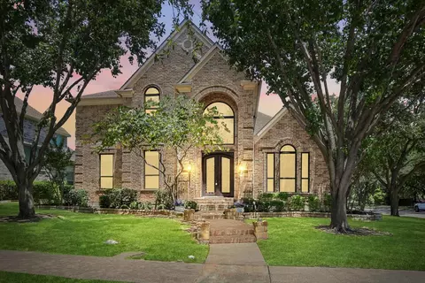 7300 Boxwood Ct, Irving, TX 75063