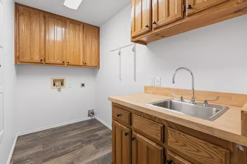 811 Mcanear St, Cleburne, TX 76033 photo 18
