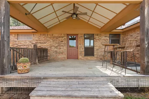 811 Mcanear St, Cleburne, TX 76033 photo 24